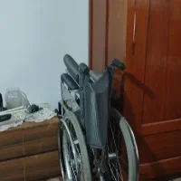 ویلچر و واکر چرخ دار