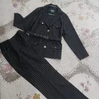 کت و شلوار بسیار شیک و خوش پوش