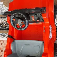 ماشین شارژی|اسباب‌بازی بچه|کازرون, |دیوار