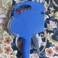 تعدادی لوازم منزل به فروش میرسد