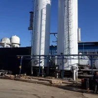 اجرای عایقکاری حرارت برودتی لوله‌های سردوگرم مخزن|خدمات پیشه و مهارت|قزوین, |دیوار