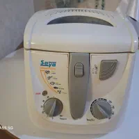 سرخ کن، چمن مصنوعی، تلفن، روشنایی دکوری