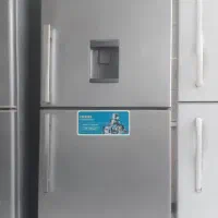 یخچال نیم فریرز درحد نو