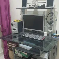 میز کامپیوتر شیک و جذاب