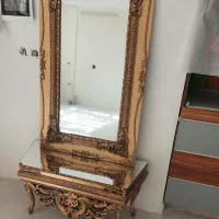 آینه و کنسول سلطنتی طلایی