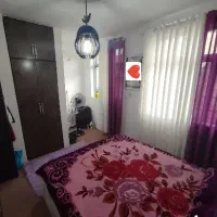 طبقه بالا ۶۰ متری.یک اتاق خواب.