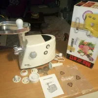 چرخ گوشت برندآلمانMaxxett(ماکست)درحد نو+جعبه تکمیل