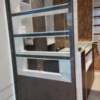 ویترین و دکور مغازه