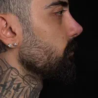 عمل بینی و اندام و جراحی بادی در بیمارستان