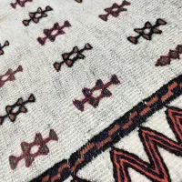 گلیم سفره قدیمی|گلیم، جاجیم، گبه|دهدشت, |دیوار