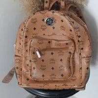 کیف مدرسه
