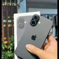 آیفون ۱۶ نرمال  گوشی آکبند می باشد .