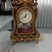 ساعت رو میزی