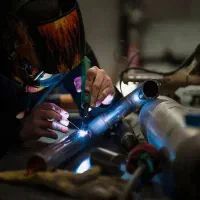 استخدام جوشکار تخصصی فول‌تست (آرگون / برق)