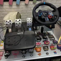 فرمان و پدال و دنده لاجیتک