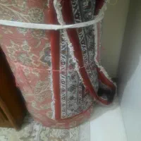 فرش ۱۲ متری قدیمی ...پارگی دارد