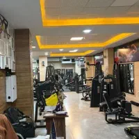 اجاره تجاری 250 متری / مرکز شهر/ زیر زمین بهداشتی