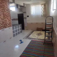 خانه ویلایی حاشیه خیابان نیاوران