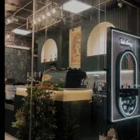 فروش دکور و لوستر کافه