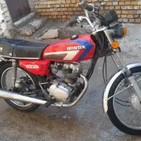 موتور مدل ۸۴ موتوری سالم و تمامی جزئیات بدنه نو