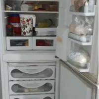 یخچال فریزر در چناران گلبهار