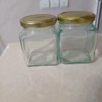 بانکه شیشه ای چهارگوش