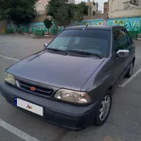 شاسی جلوضربه داره...موتوری سالم.بیمه ۱سال کامل