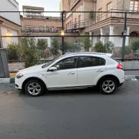 برلیانس کراس اتوماتیک 1650cc، مدل ۱۳۹۹|خودرو سواری و وانت|تهران, شهر‌زیبا|دیوار