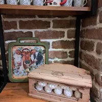 جای نان و ابزار آشپزخانه.  شلف