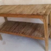 میز چوبی