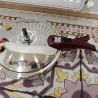 یک عدد دیگ زود پز درحدنو