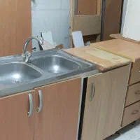 ۹ متر کابینت بدنه فلز در ام دی اف وسینک و هود وشیر|مصالح و تجهیزات ساختمان|اصفهان, شهرستان|دیوار
