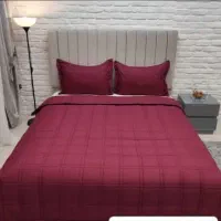 خیاط ماهر و وسط کار