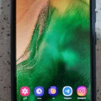 سامسونگ Galaxy A30 با حافظهٔ ۶۴ گیگابایت