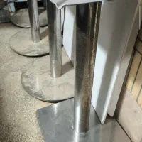 میز مربع و گرد پایه استیل نظری