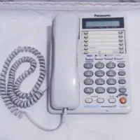 تلفن رومیزی و مودم اینترنت