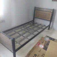تخت تک نفره