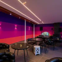 اجاره باغ و  سالن موزیک و نور پردازی جهت مراسم ها