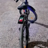 دوچرخه تمیز  آلومینیوم