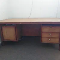 میز چوبی