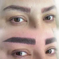 ابروهای طبیعی با میکروبلیدینگ حرفه ای