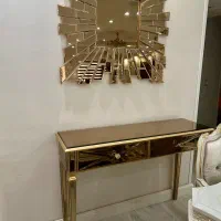 آیینه و کنسول (آیینه ای شامپاینی)