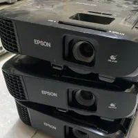 فروش ویدئو پروژکتور های حرفه ای با گارانتی|تلویزیون و پروژکتور|تهران, فلسطین (میدان انقلاب)|دیوار