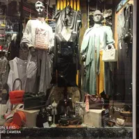 فروش مغازه ۱۷ متری فلکه اول صادقیه با مستاجر