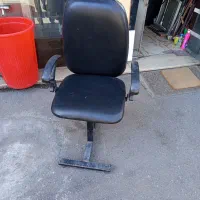 صندلی آرایشگاهی