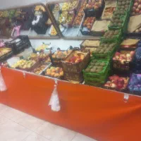 دکور مغازه میوه فروشی