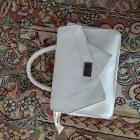 کیف چرمی سفید