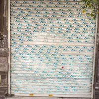 مغازه تجاری  آرایشگاه بانوان