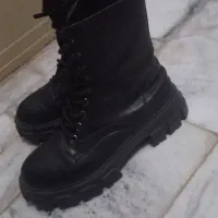 کفش سایز۳۷ب ۳۸هممیخوره