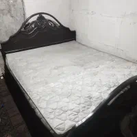 تخت دو نفره